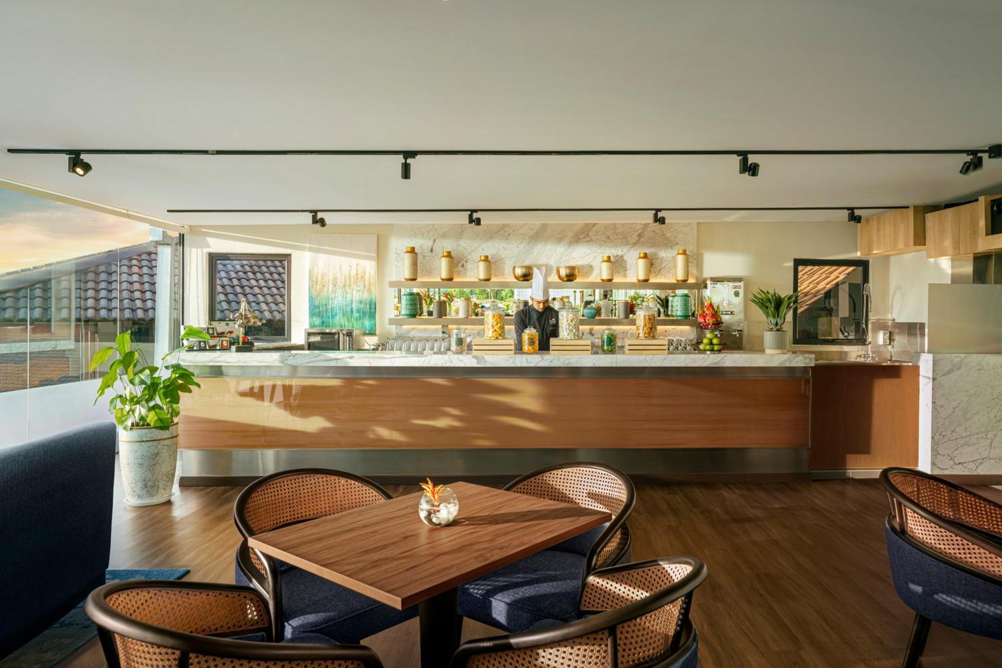 Doubletree By Hilton Damai Laut Hotel Lumut Eksteriør billede