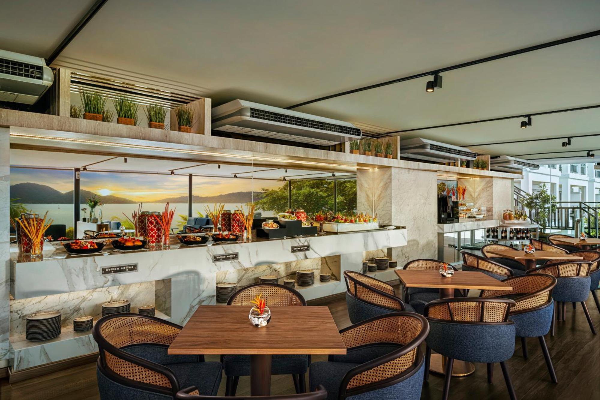 Doubletree By Hilton Damai Laut Hotel Lumut Eksteriør billede
