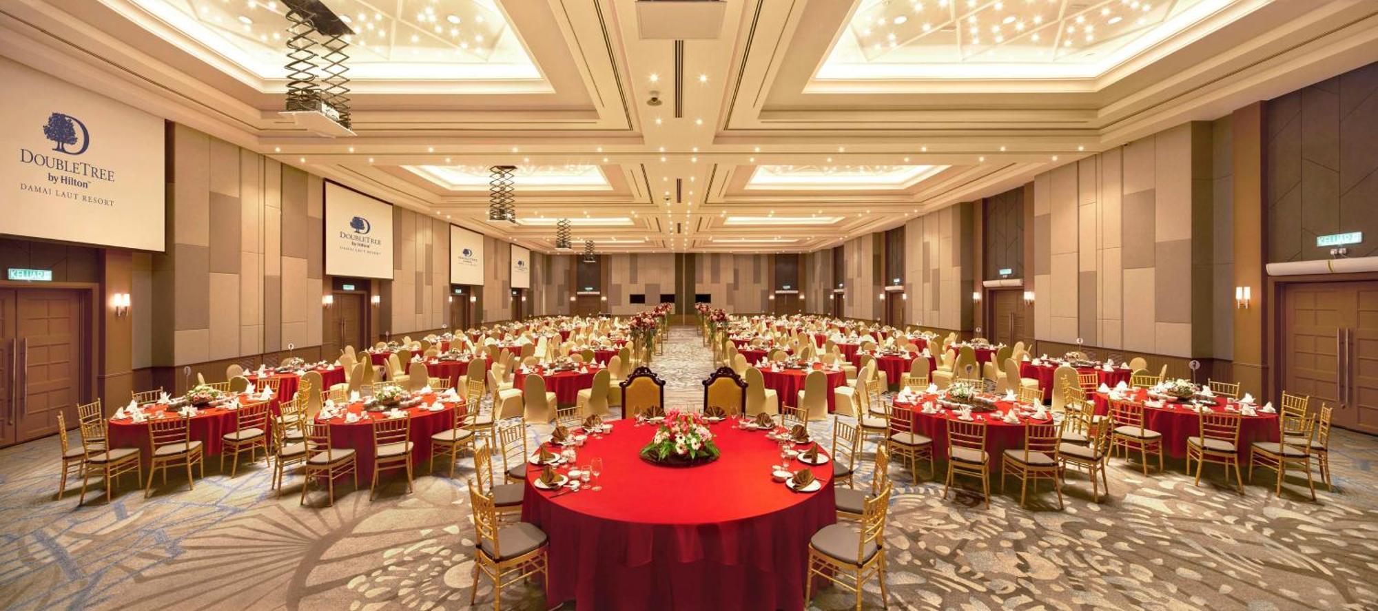 Doubletree By Hilton Damai Laut Hotel Lumut Eksteriør billede