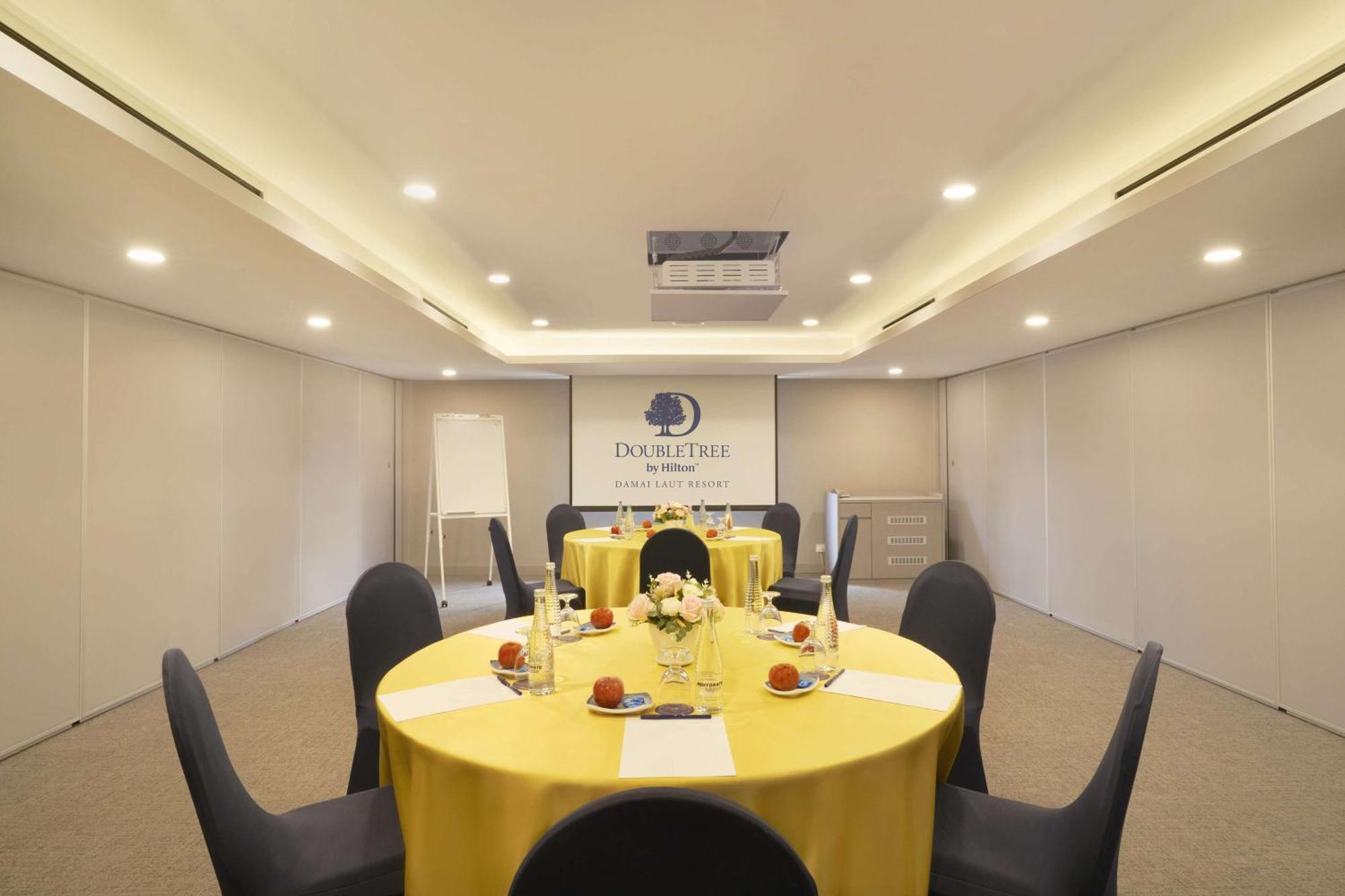 Doubletree By Hilton Damai Laut Hotel Lumut Eksteriør billede