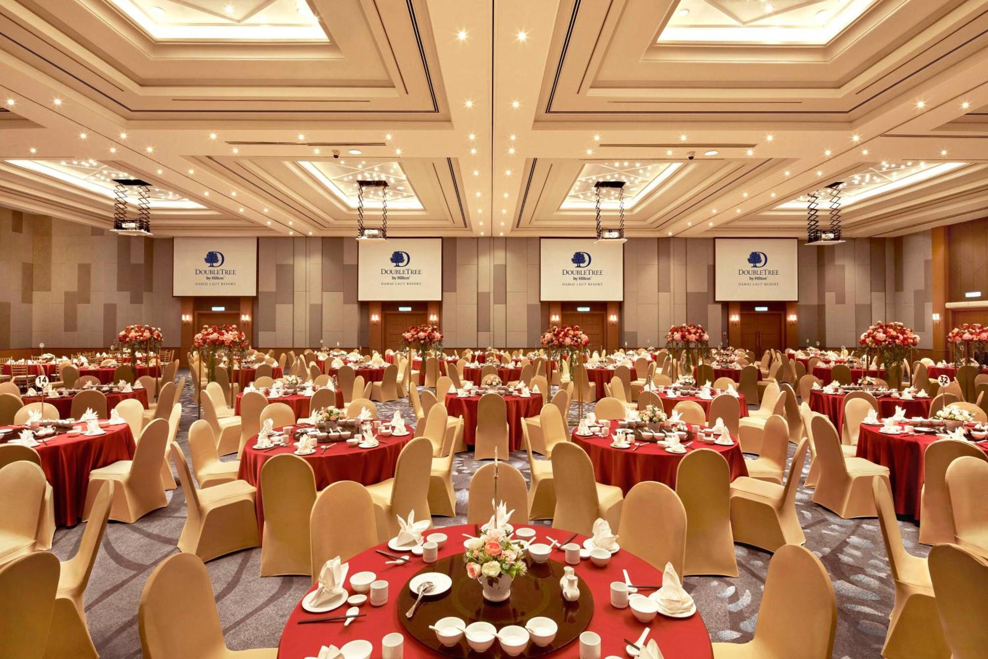 Doubletree By Hilton Damai Laut Hotel Lumut Eksteriør billede