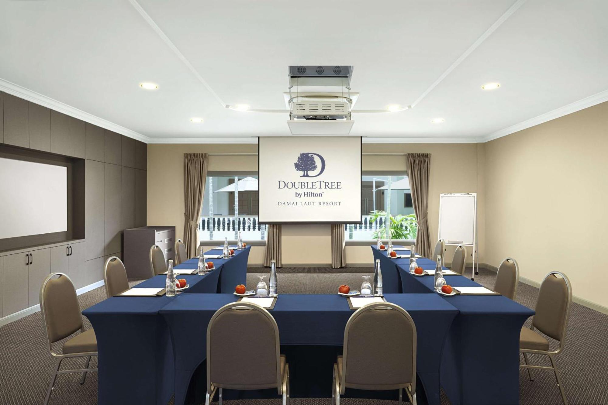 Doubletree By Hilton Damai Laut Hotel Lumut Eksteriør billede