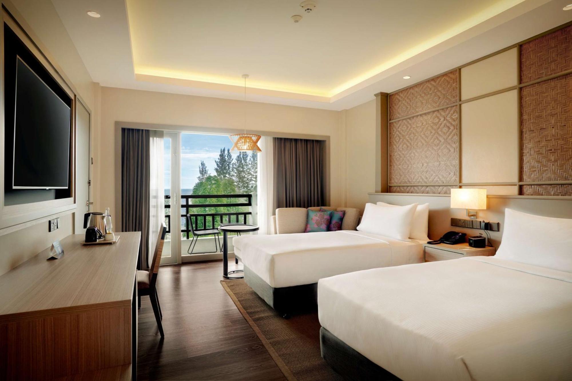 Doubletree By Hilton Damai Laut Hotel Lumut Eksteriør billede