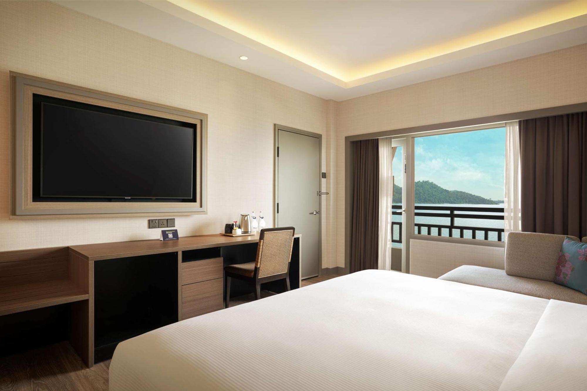 Doubletree By Hilton Damai Laut Hotel Lumut Eksteriør billede