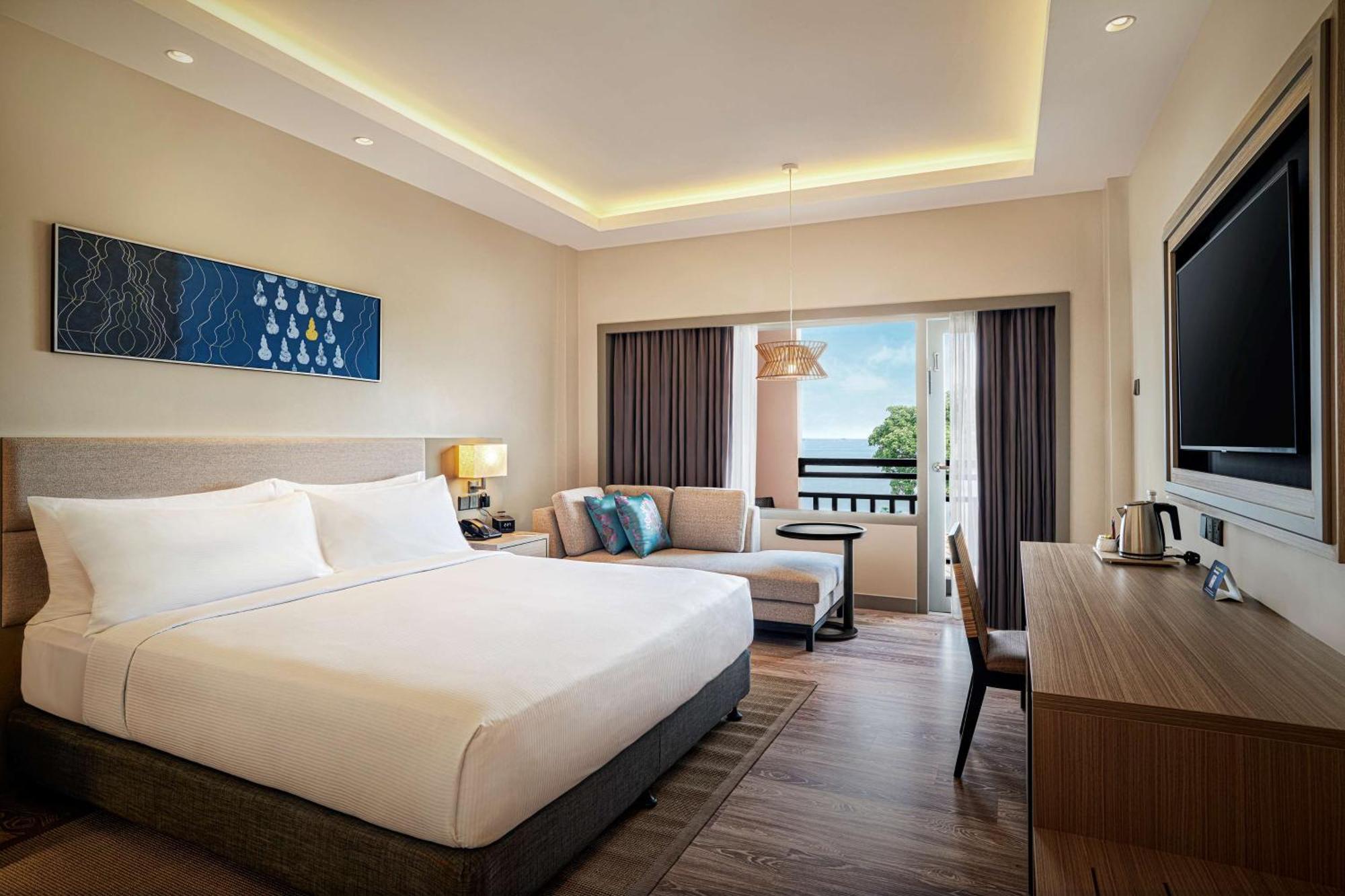 Doubletree By Hilton Damai Laut Hotel Lumut Eksteriør billede