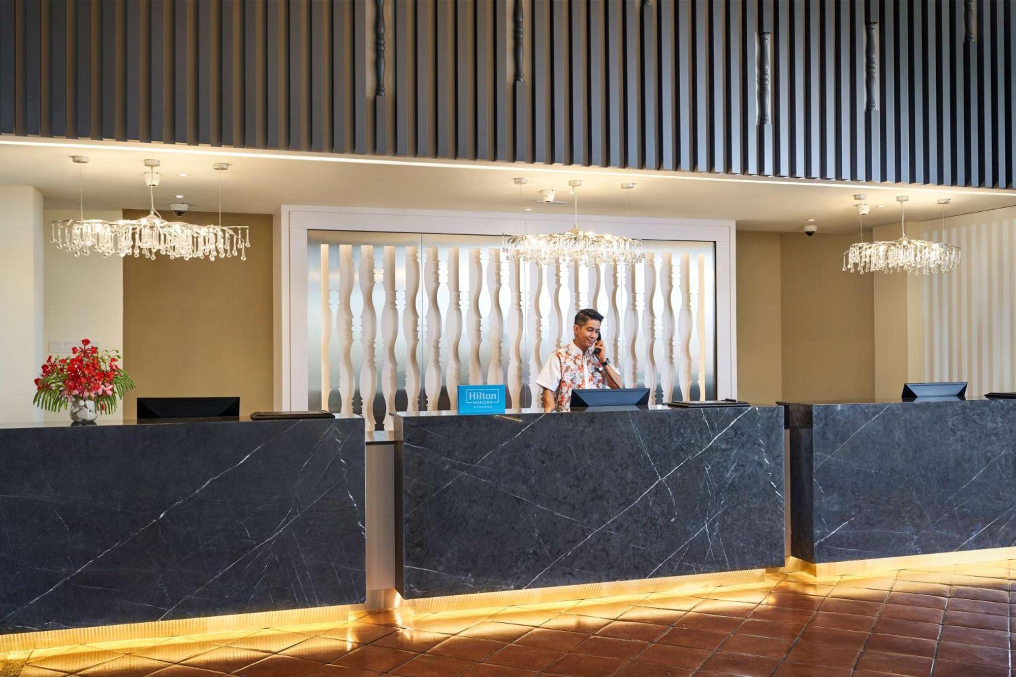 Doubletree By Hilton Damai Laut Hotel Lumut Eksteriør billede