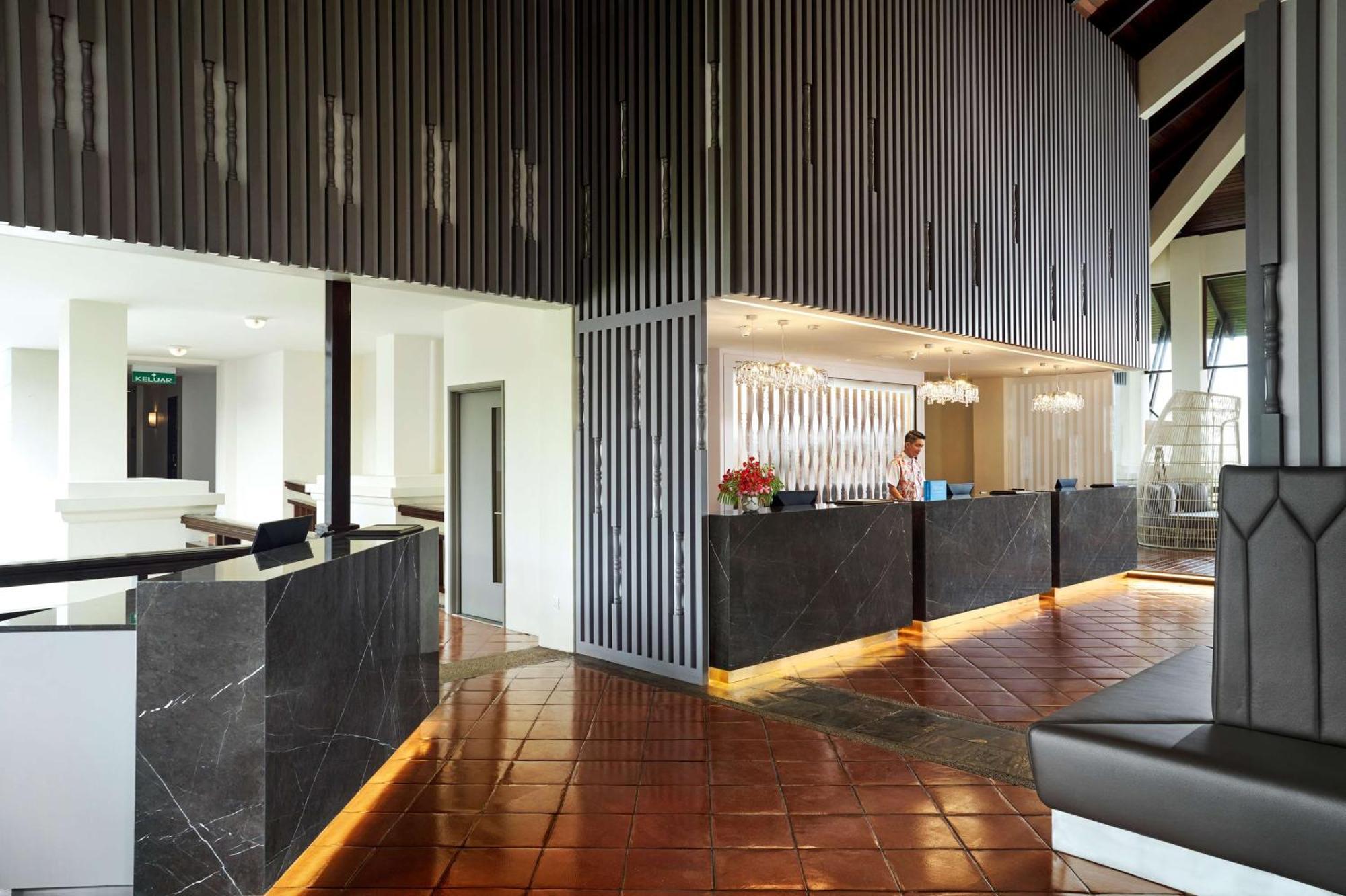 Doubletree By Hilton Damai Laut Hotel Lumut Eksteriør billede