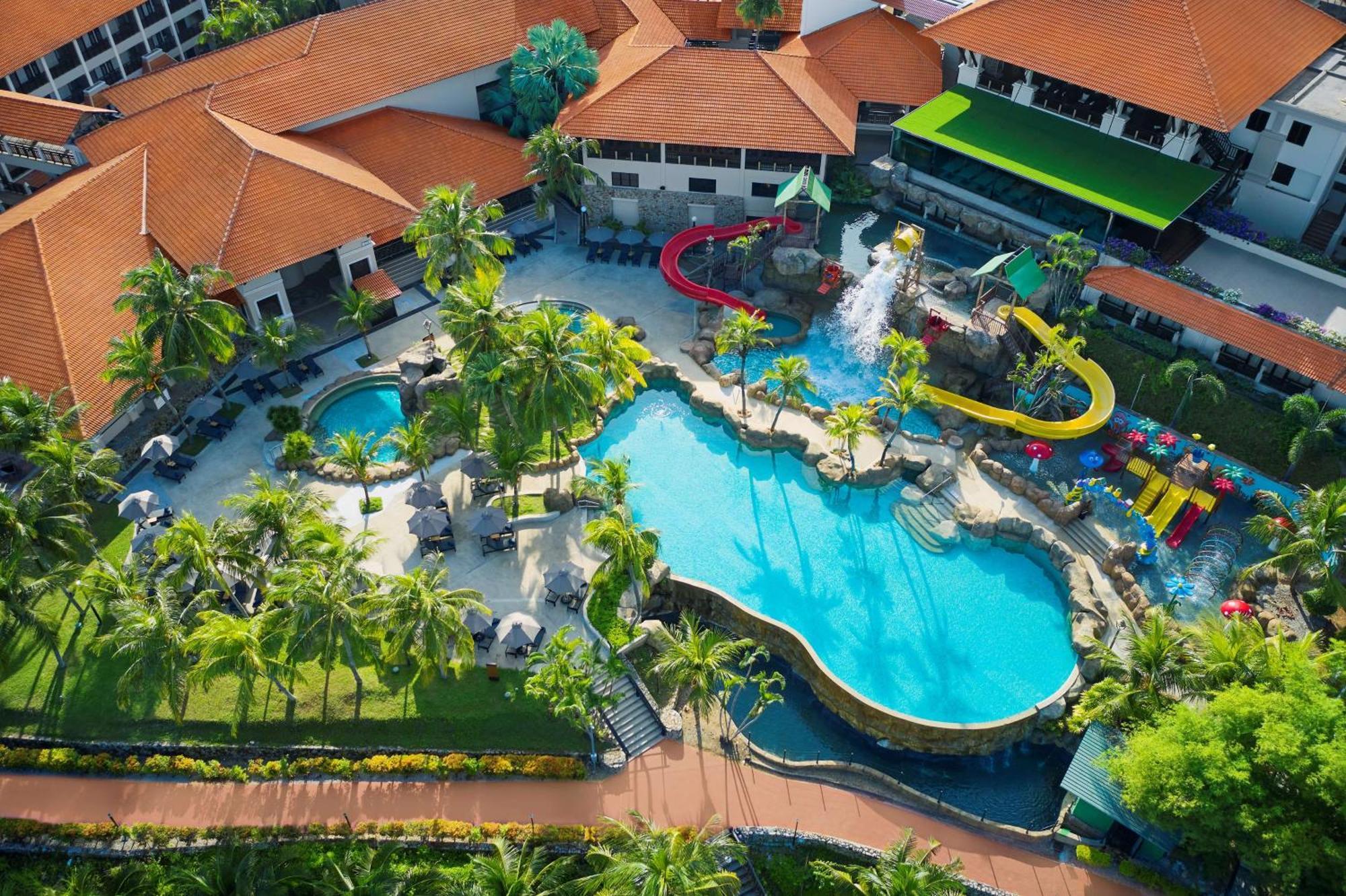 Doubletree By Hilton Damai Laut Hotel Lumut Eksteriør billede
